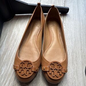 Tory Burch Brown Leather Loafers